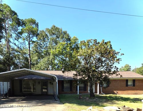 2033 Harold St, Laurel, MS, 39440-4819 | Card Image