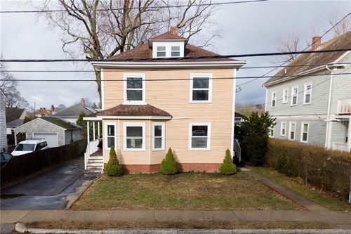 59 Bourne Ave, Rumford, RI, 02916-2710 | Card Image