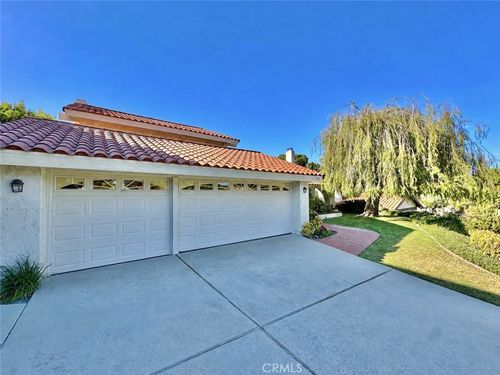 26543 Academy Dr, Palos Verdes Peninsula, CA, 90274-3934 | Card Image