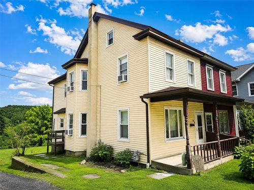 729 N 1st St, LEHIGHTON, PA, 18235-1001 | Card Image