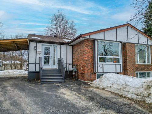 22 Canyon Crt, North Bay, ON, P1B9A7 | Card Image