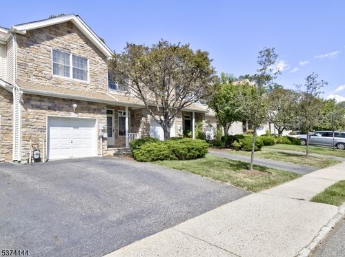 192 Emily Pl, Parsippany, NJ, 07054-3430 | Card Image