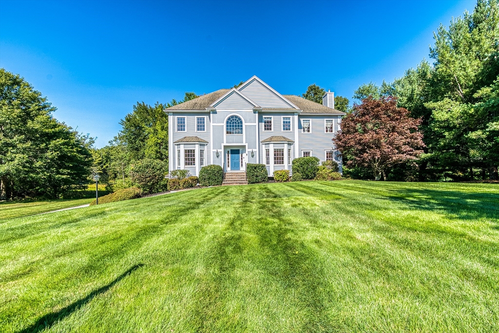 Douglass Ln, Andover, MA 01810