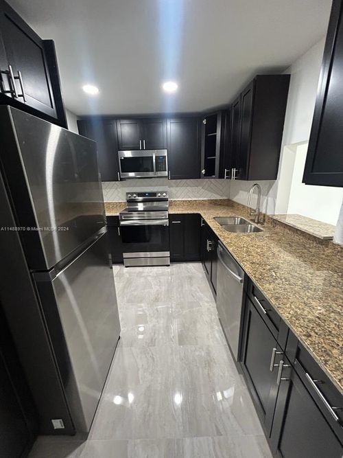 apt-4-3a-4314 Nw 9th Ave, Deerfield Beach, FL, 33064-1769 | Card Image
