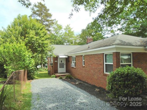 1241 Reece Rd, Charlotte, NC, 28209-2138 | Card Image