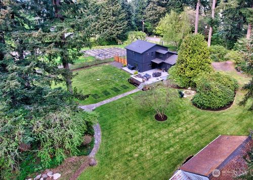 11907 103rd Ave Sw, Vashon, WA, 98070-3105 | Card Image