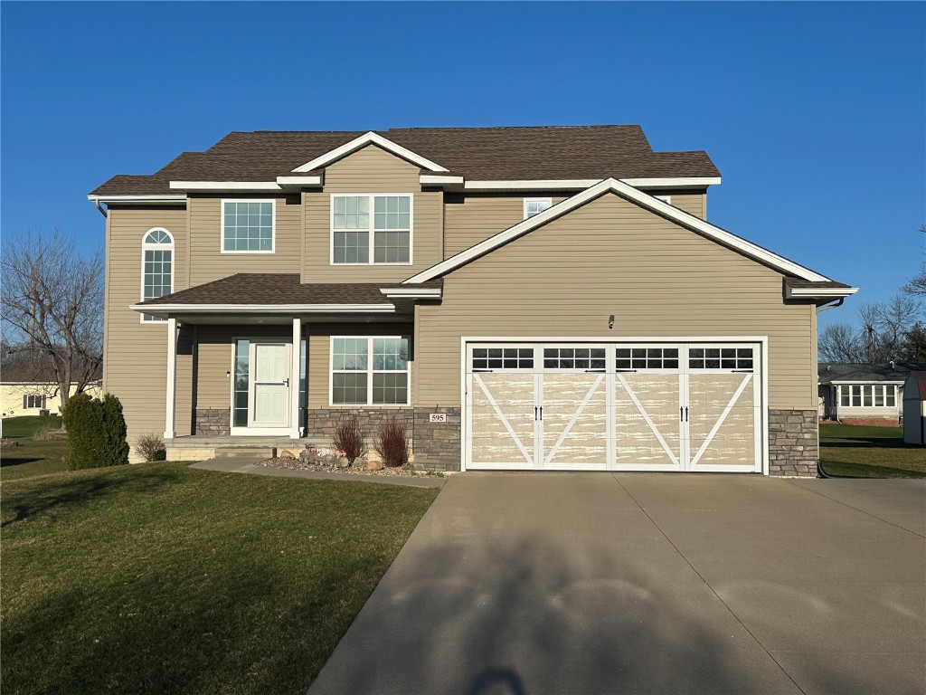 Kervin Ct, Robins, IA 52328