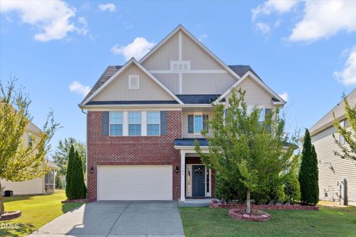 7584 Oakberry Dr, Raleigh, NC, 27616-9004 | Card Image