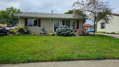 110 Elm Ln, Streamwood, IL, 60107-1430 | Card Image