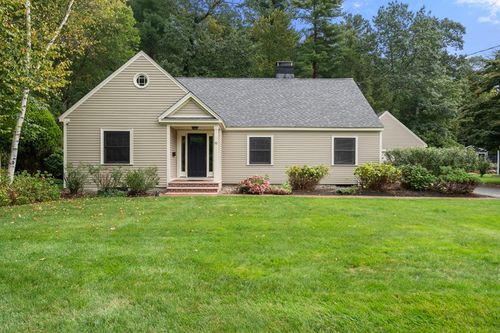 92 Abbot St, Andover, MA, 01810-4006 | Card Image