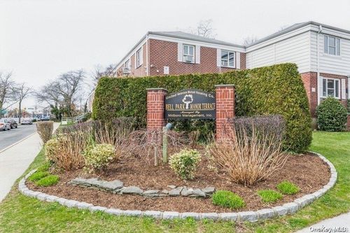 38-221-38 Manor Rd, Bellerose Manor, NY, 11427-2028 | Card Image