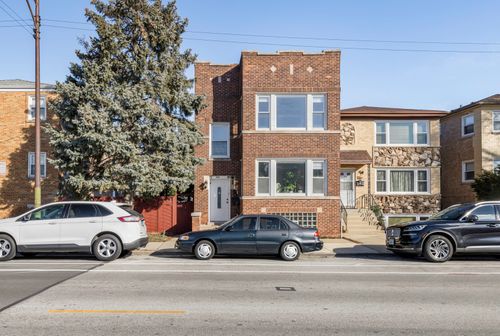 apt-2-5761 N Elston Ave, CHICAGO, IL, 60646-5554 | Card Image