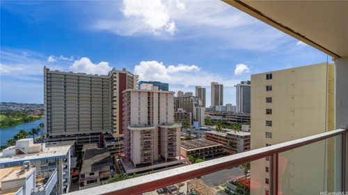apt-1511-445 Seaside Ave, Honolulu, HI, 96815-5523 | Card Image