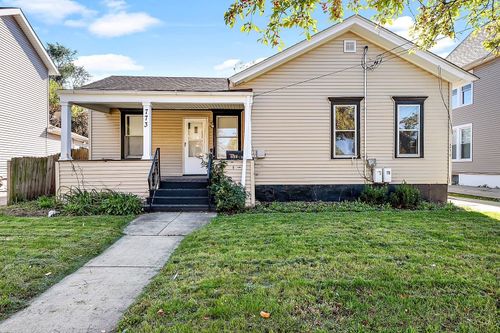 b-773 E New York St, Aurora, IL, 60505-3632 | Card Image