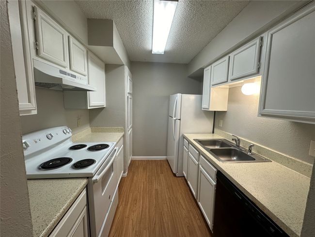 APT-1316 - 9696 Walnut St, Condo with 1 bedrooms, 1 bathrooms and null parking in Dallas TX | Image 4