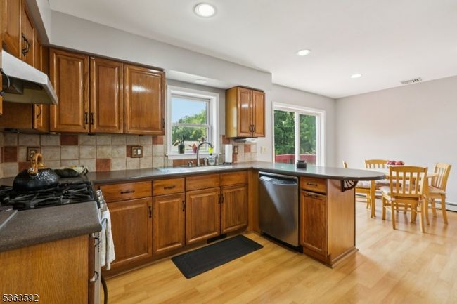 60 Preston Ave, House other with 4 bedrooms, 3 bathrooms and null parking in East Hanover NJ | Image 15