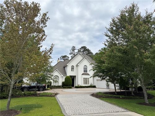 5 Heron Ln, Mandeville, LA, 70471-6739 | Card Image