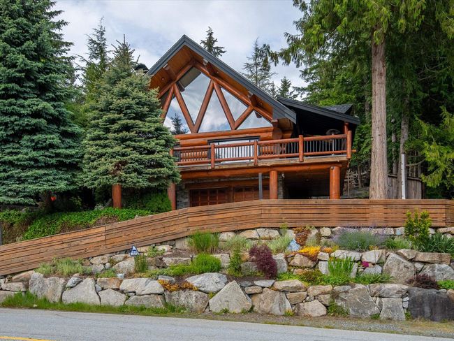 40518 Thunderbird Ridge, House other with 5 bedrooms, 3 bathrooms and 4 parking in Squamish BC | Image 38