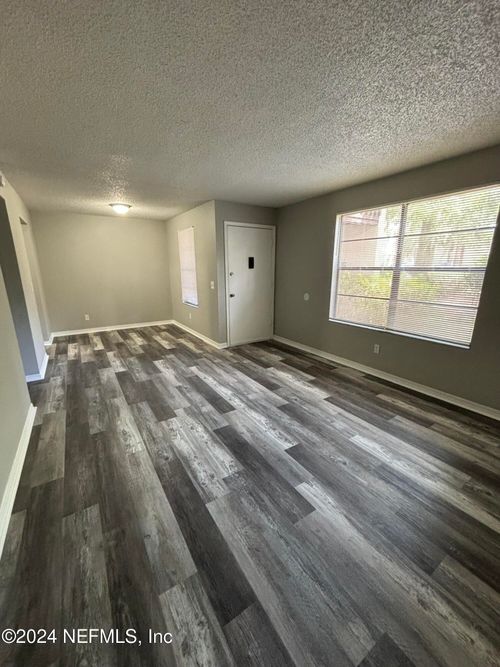 a-466 Lombard St, ORANGE PARK, FL, 32073-8891 | Card Image