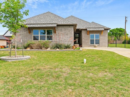 323 Green Meadow Dr, Lakewood Village, TX, 75068-4332 | Card Image