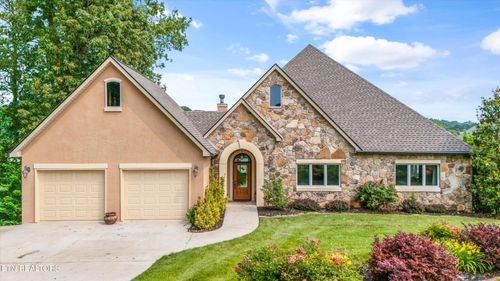 325 Pineberry Dr, Vonore, TN, 37885-5355 | Card Image