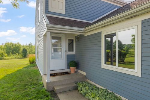 2730 Yorkshire Ct, Aurora, IL, 60502-2315 | Card Image