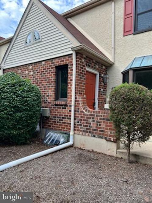 280 Stone Ridge Dr, NORRISTOWN, PA, 19403-5221 | Card Image