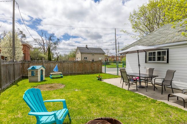 706 Monaghan Rd, House other with 3 bedrooms, 1 bathrooms and 2 parking in Peterborough ON | Image 42