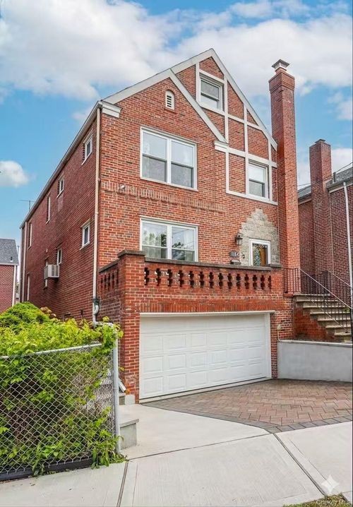 1194 Ave, New York, NY, 10461 | Card Image
