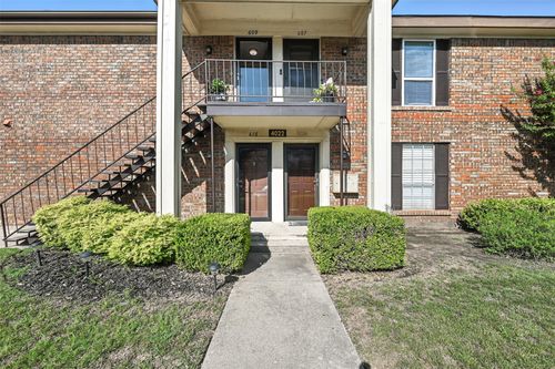 apt-608-4022 Ridglea Country Club Dr, Fort Worth, TX, 76126-2335 | Card Image