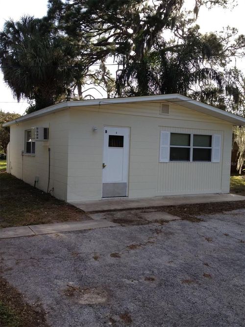 b-2002 20th St W, Bradenton, FL, 34205-5719 | Card Image