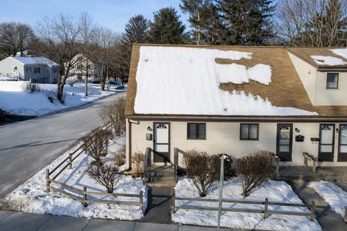 508-508 High St, Clinton, MA, 01510-1208 | Card Image