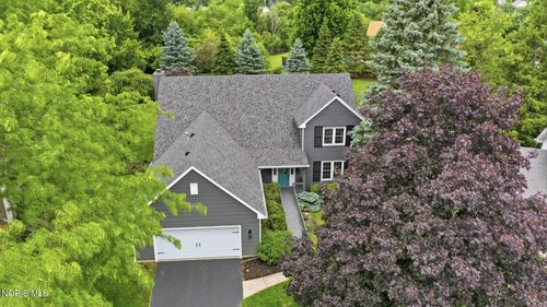 8050 Indian Creek Ln, Sylvania, OH, 43560-4219 | Card Image