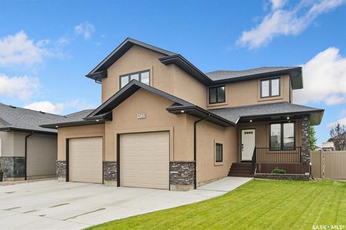 722 Gillies Cres, Saskatoon, SK, S7V0C2 | Card Image