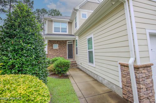 104 Pine Hawk Dr, Spring Lake, NC, 28390-7185 | Card Image