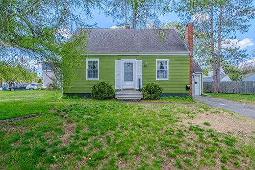 148 Massachusetts Avenue, South Portland, ME, 04106 | Card Image