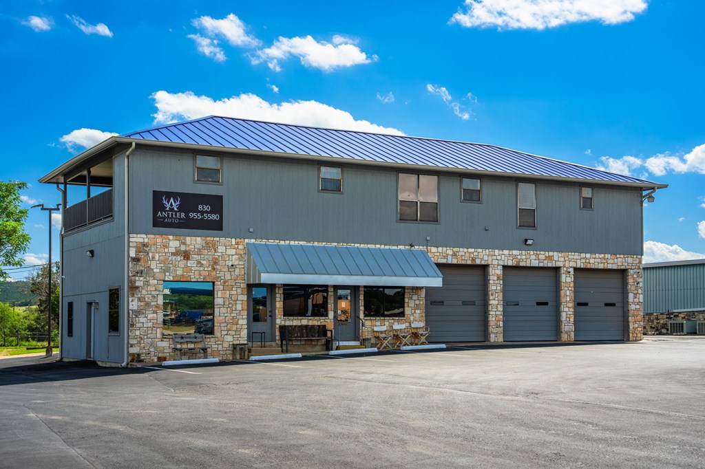Commercial Sale in Kerrville 3