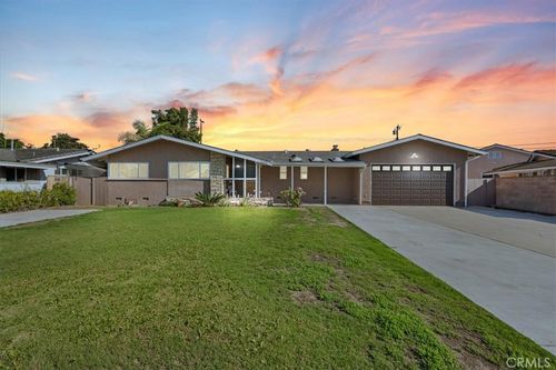 11142 Yana Dr, Garden Grove, CA, 92841-1027 | Card Image