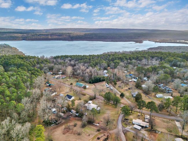 10576 Carter Cove Rd, House other with 2 bedrooms, 2 bathrooms and null parking in Plainview AR | Image 5