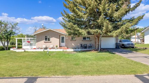 4828 51 Street, Alix, AB, T0C0B0 | Card Image
