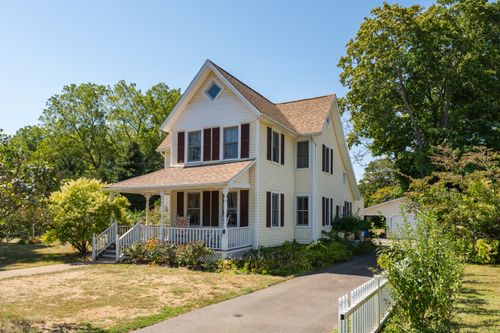 13 Waterside Ln, Clinton, CT, 06413-2142 | Card Image