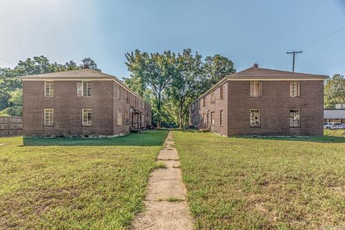 1304 E Broadway Street, Forrest City, AR, 72335 | Card Image
