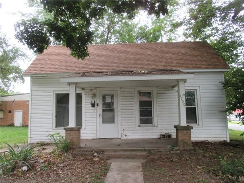 1700 E 7th St, Sedalia, MO, 65301-4912 | Card Image