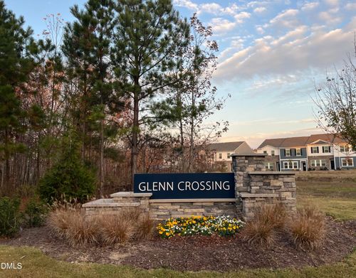 2203 Glen Crossing Dr, Durham, NC, 27704-4819 | Card Image