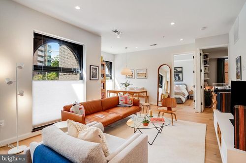 unit-204-2525 Pennsylvania Ave Nw, WASHINGTON, DC, 20037-1689 | Card Image