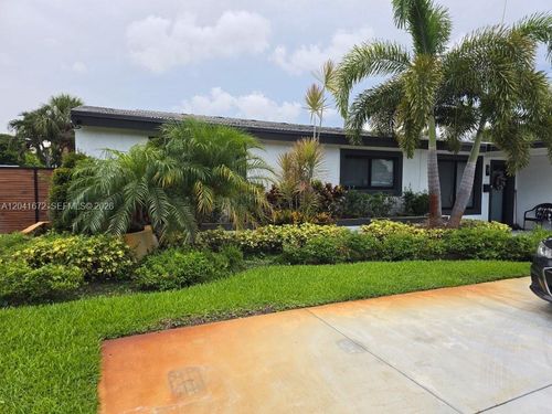 1049 Wyoming Ave, Fort Lauderdale, FL, 33312-2658 | Card Image