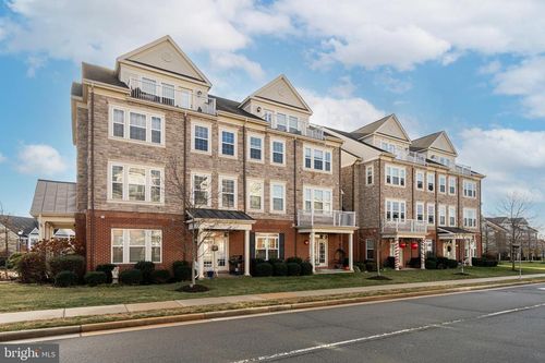 42590 Wildly Ter, ASHBURN, VA, 20148-4347 | Card Image