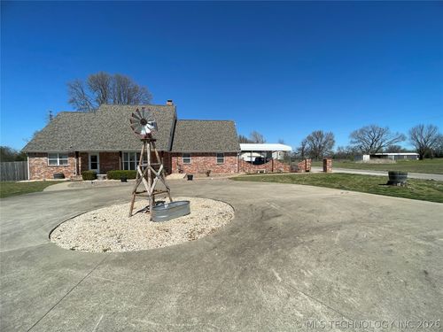 20964 S 4183 Rd, Claremore, OK, 74019-3920 | Card Image