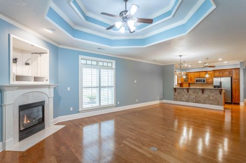 7655 Lenox Trace Dr, Hixson, TN, 37343-2241 | Card Image