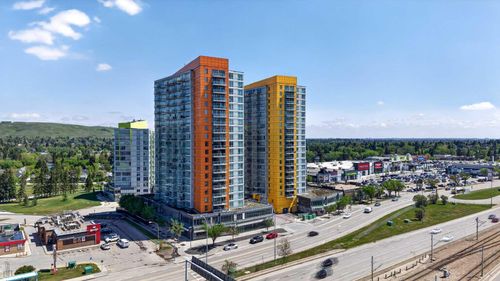 704-3830 Brentwood Rd Nw, Calgary, AB, T2L2J9 | Card Image
